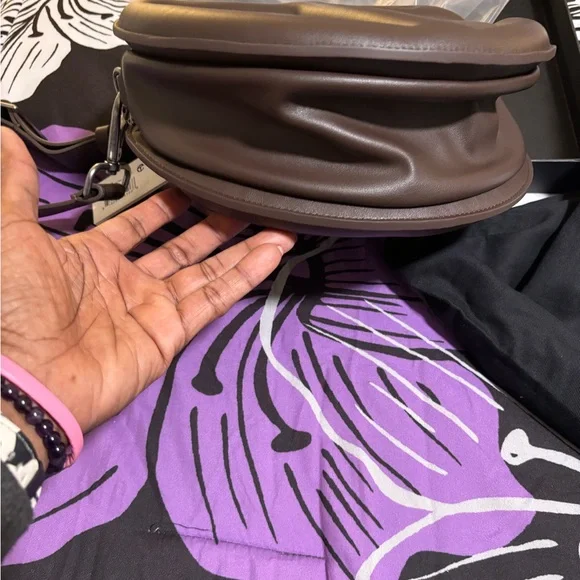 Telfar Brown Circle Bag - Picture 5 of 11